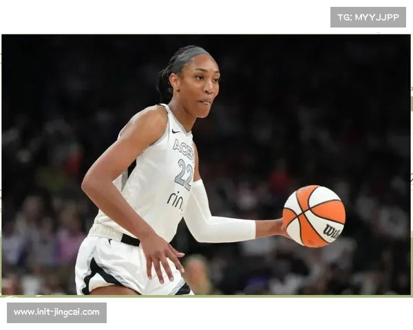 全明星赛温情时刻：阿德巴约掌镜记录威尔逊与队友的场外互动